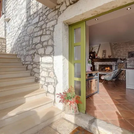 Villa Karolina With Private Pool-2